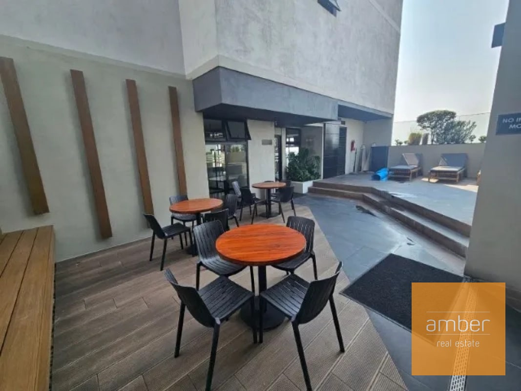 Apartamento en Edificio IQ10, zona 10 - 4