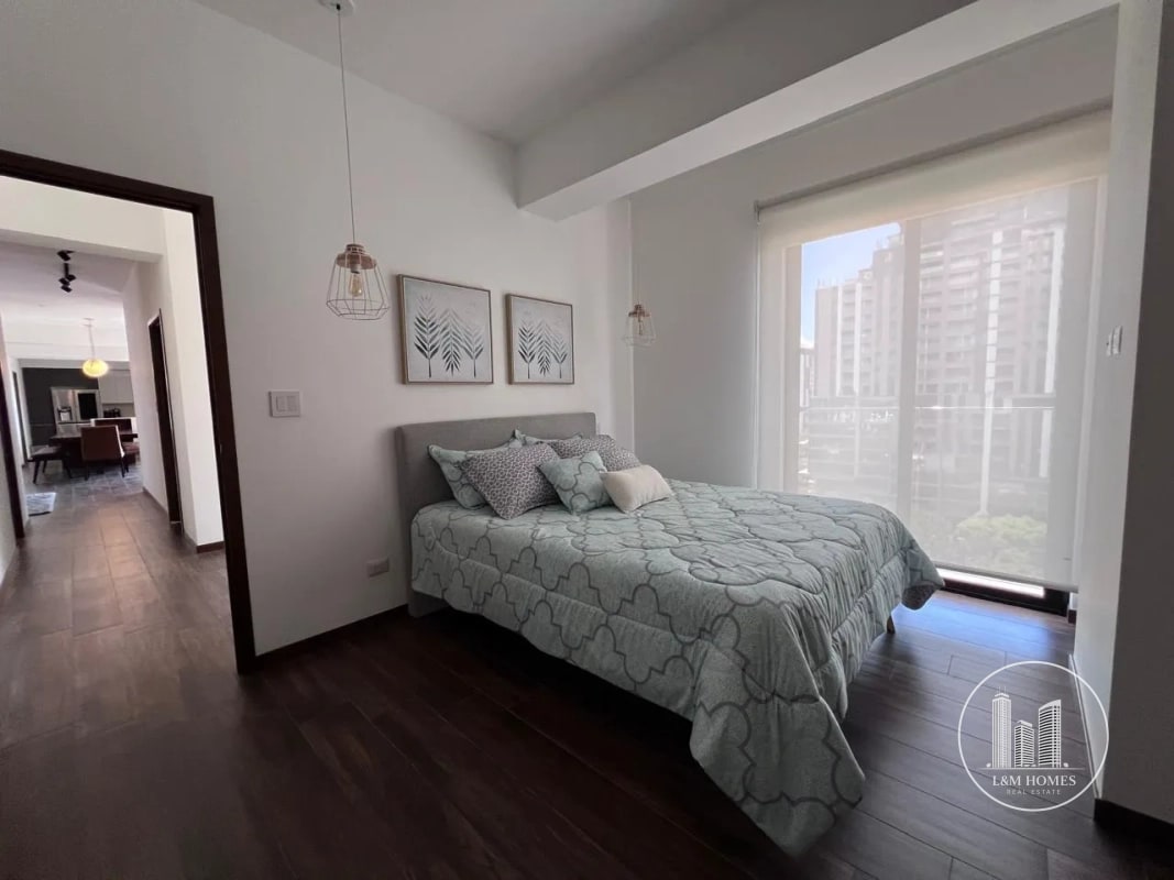 Lindo apartamento amueblado en zona 10 en venta o renta - 4
