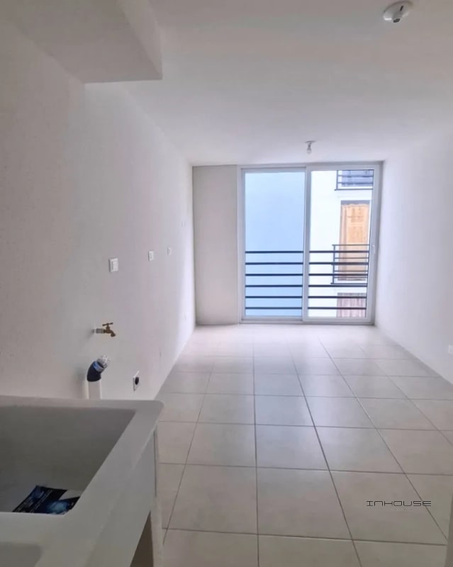 APARTAMENTO EN VENTA ZONA 6, VÍAS LA PARROQUIA - PARA ESTRENAR. - 6