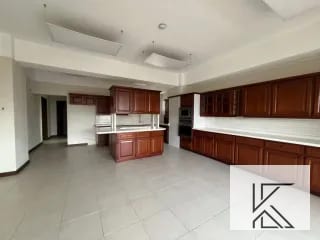 Apartamento Boutique en prestigioso edificio en zona 10 — Apartamento en Venta en Zona 10, Guatemala, Ciudad — miniatura 1 de 13