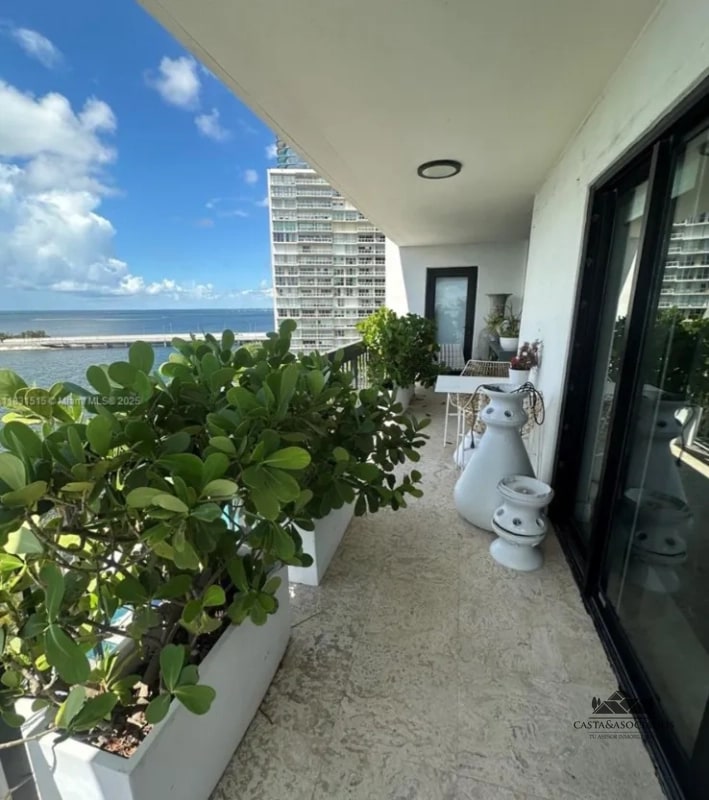 APARTAMENTO EN VENTA BRICKELL MIAMI - 10