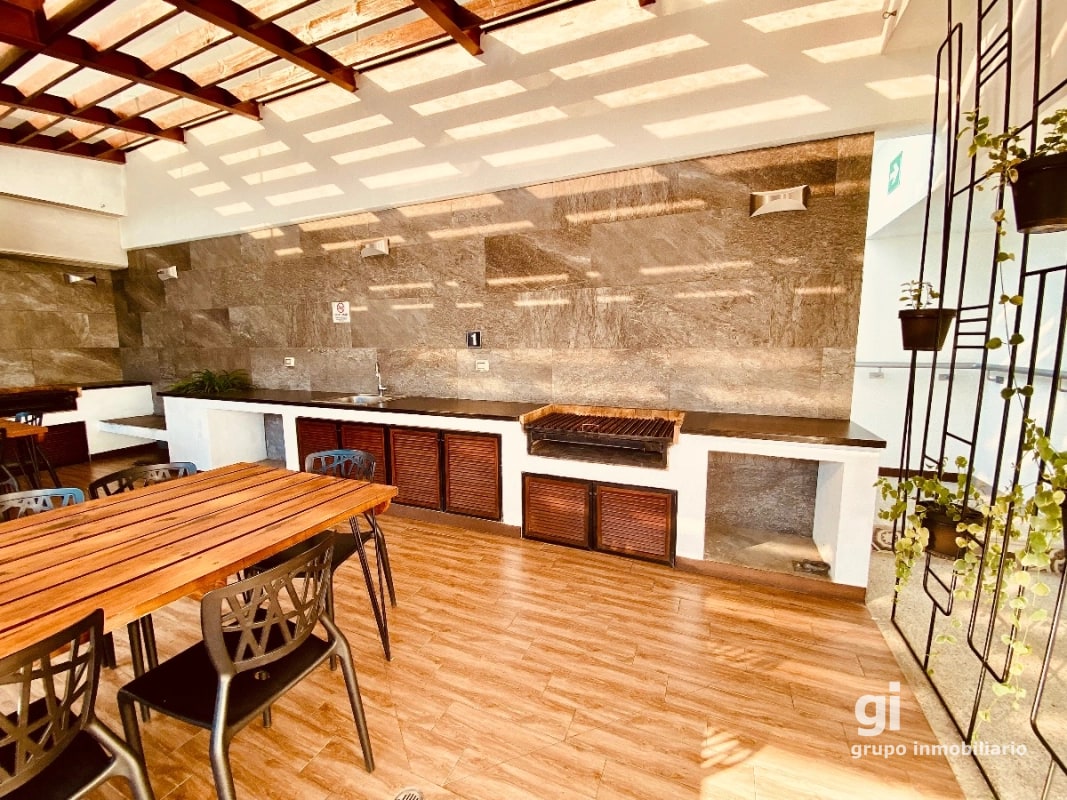 Apartamento de 3 dormitorios en venta zona 10 - 2
