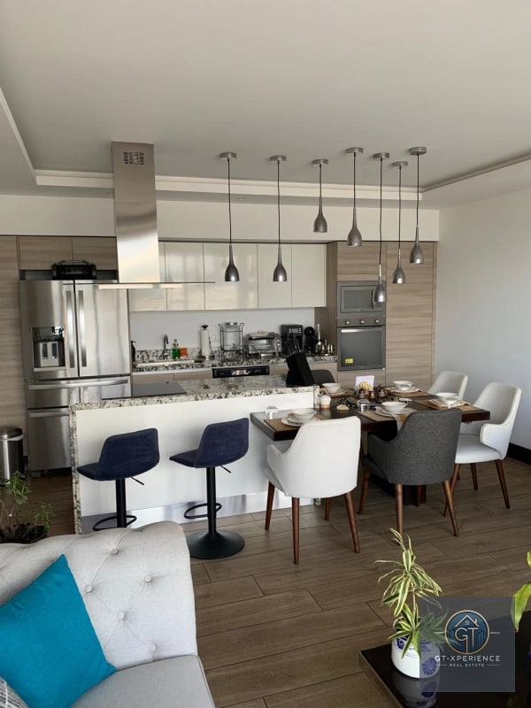 Lindo apartamento en edificio BADEN VHI nivel alto en venta - 1