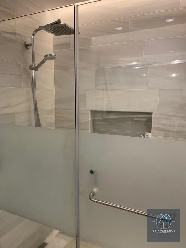 Lindo apartamento en edificio BADEN VHI nivel alto en venta - 5