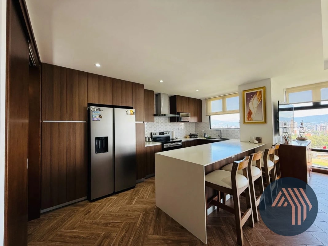 VENTA DE HERMOSO APARTAMENTO - IKARIA, VH1 ZONA 15 - 2