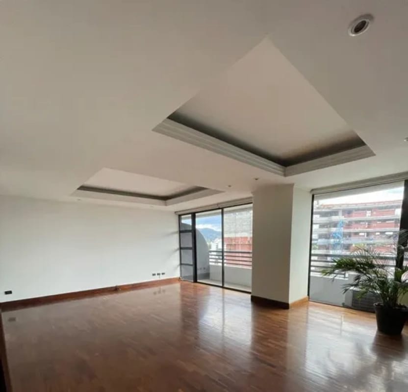 Apartamento en Venta - SAN IGNACIO II Zona 10 — Apartamento en Venta en San Ignacio, Zona 10, Guatemala, Ciudad — foto 10 de 11