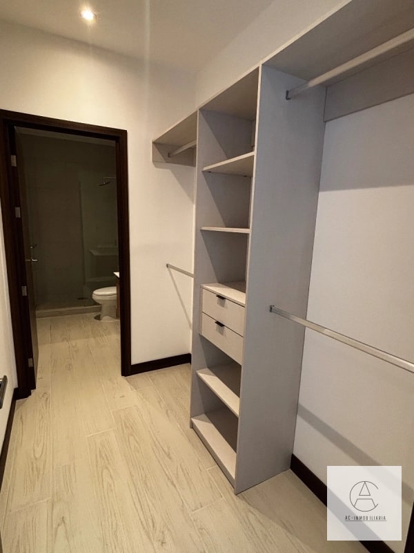 Apartamento en venta en Spazio, zona 15 - 11