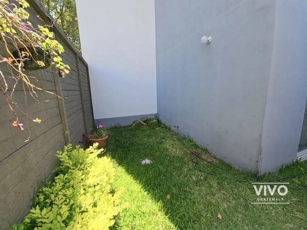 Se vende apartamento, 3 hab con jardín, Sakai San Cristóbal - 2