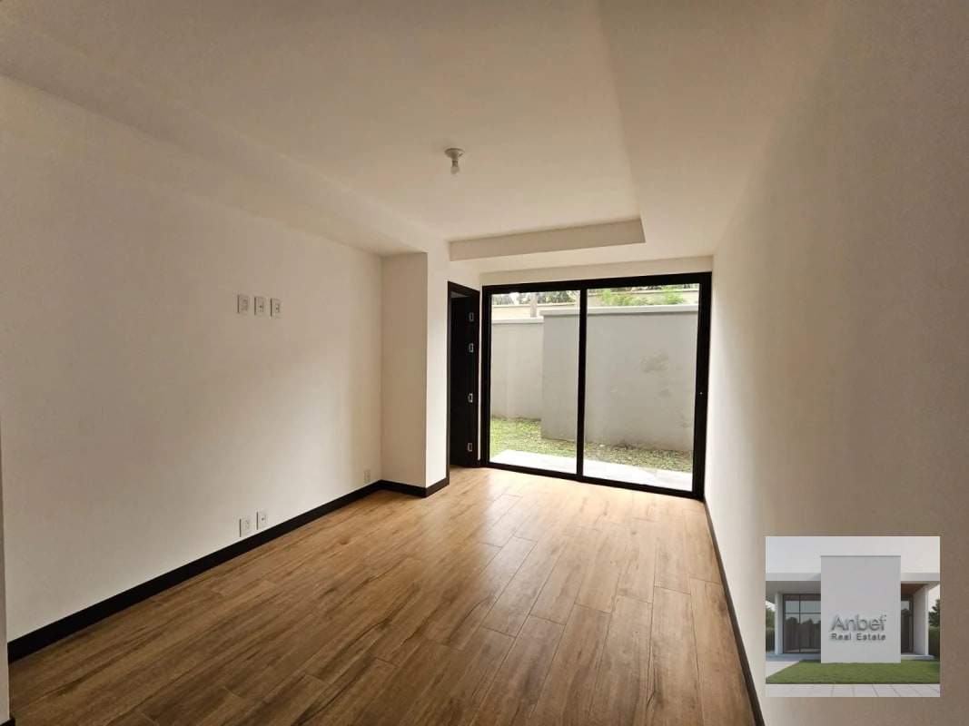 ALENA Venta Apartamento 3 Dormitorios, con Jardín en VH2 Zona 15 - 13