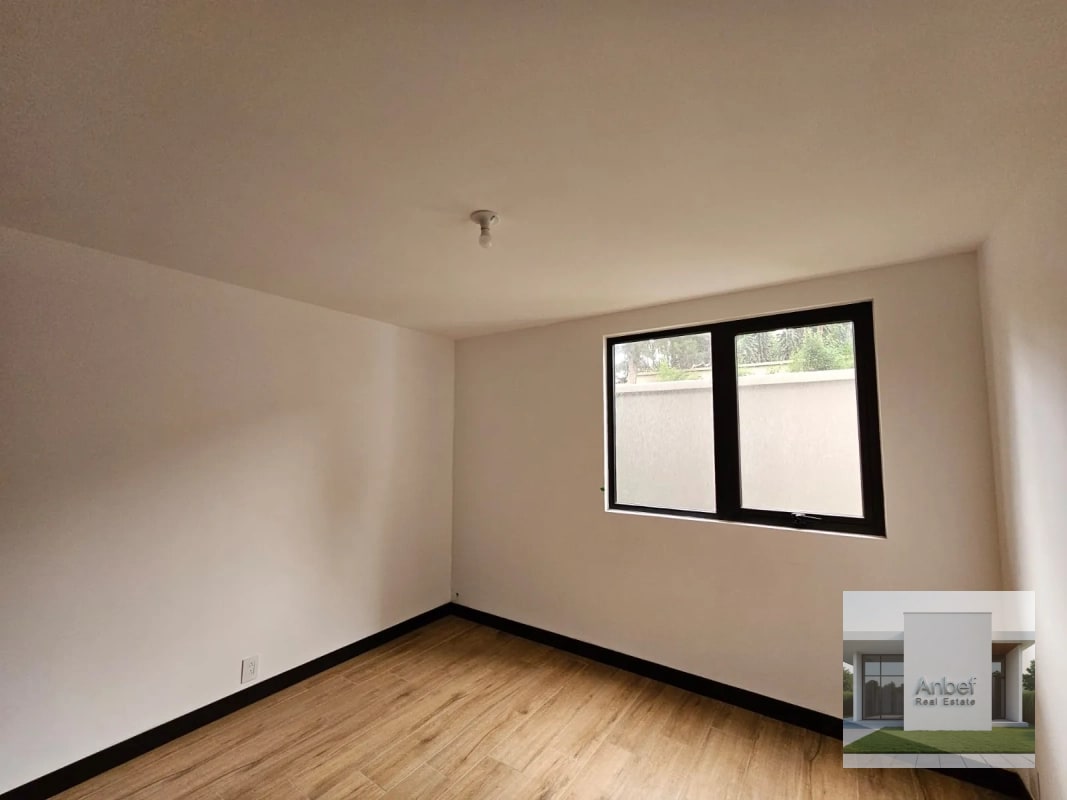 ALENA Venta Apartamento 3 Dormitorios, con Jardín en VH2 Zona 15 - 7