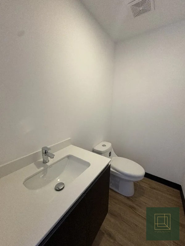 Apartamento en venta en exclusivo edificio en zona 15 - 7