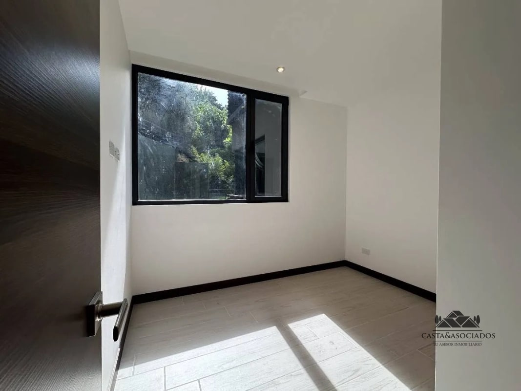 APARTAMENTOS EN VENTA ZONA 15 - 8