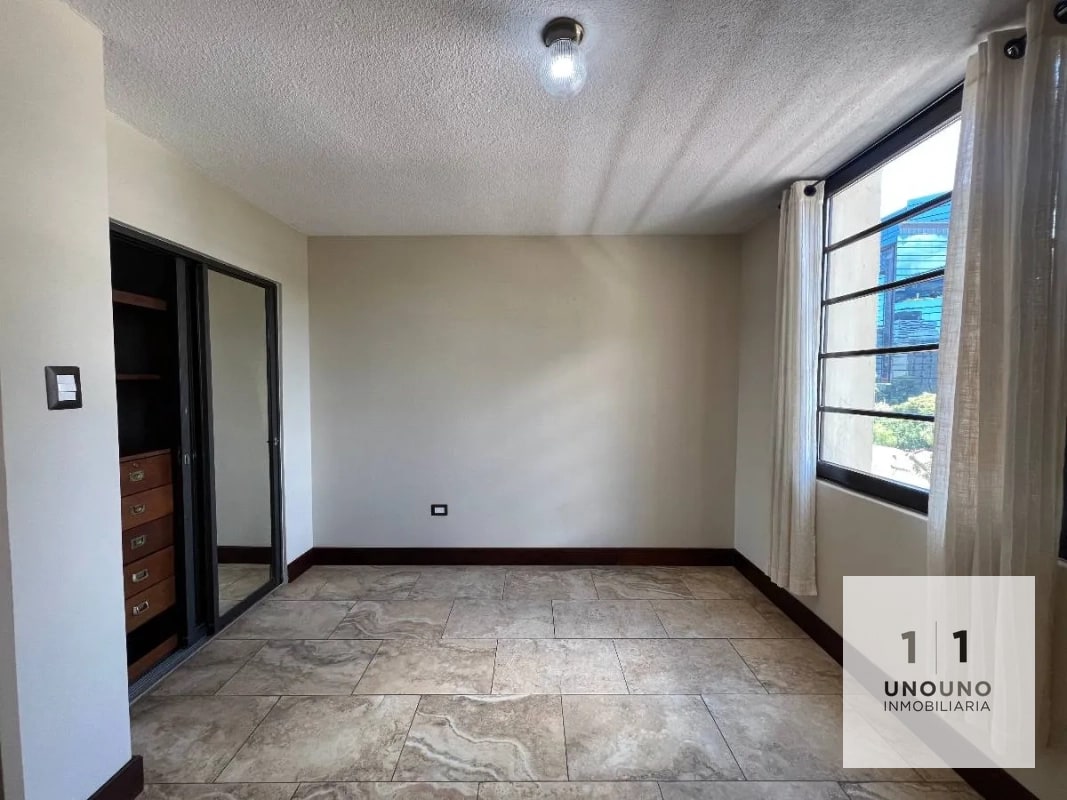 Apartamento en venta en zona 10 - 5