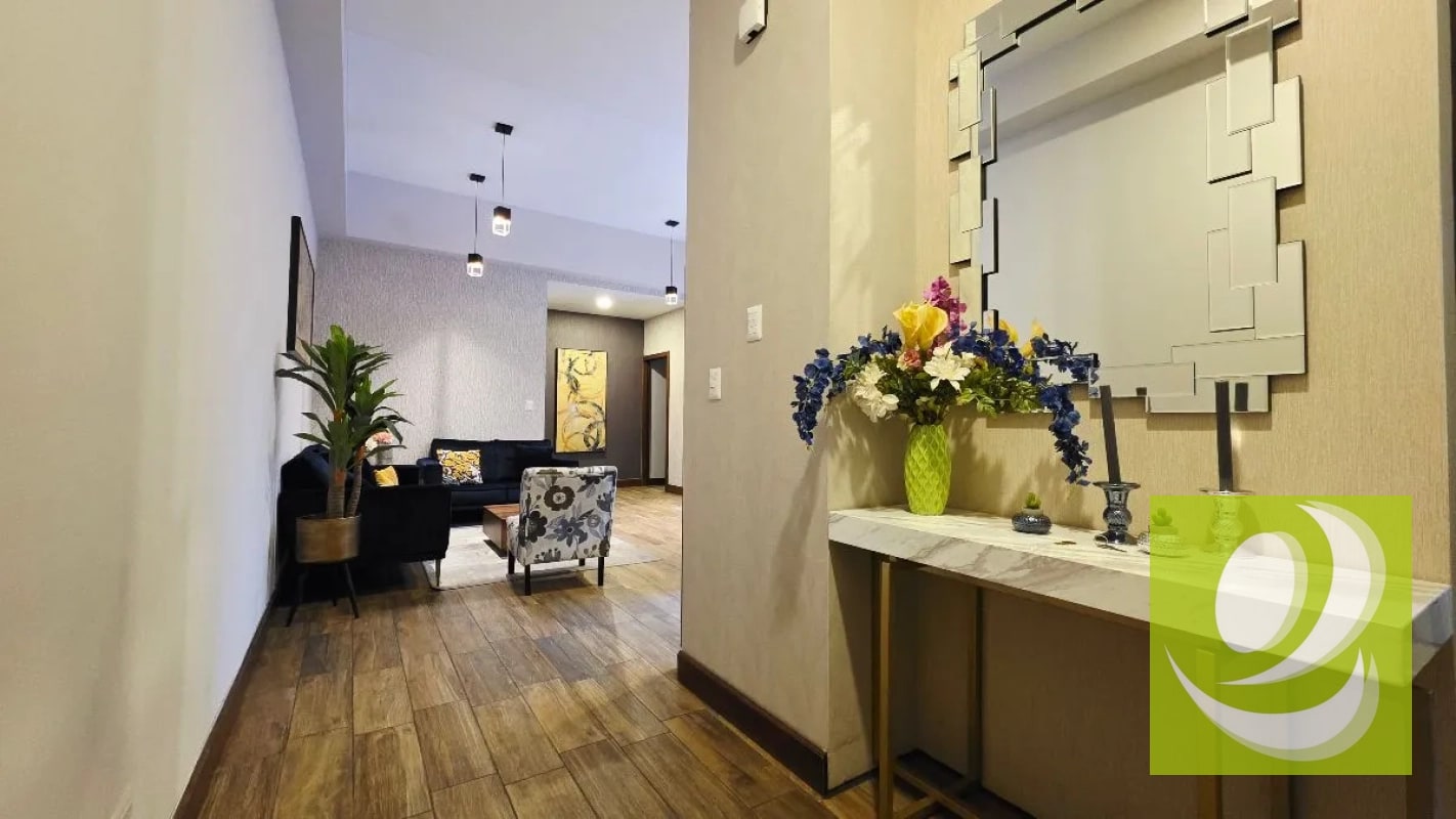 VENDO APARTAMENTO EN SALVATTORE ZONA 10 - 2