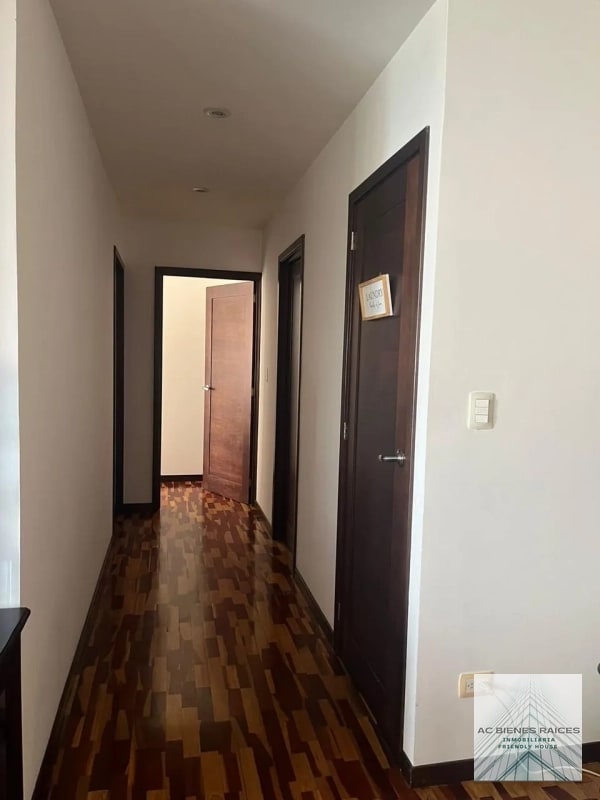 VENTA Y/O RENTA  APTO ZONA 14 2 HABITACIONES - 8