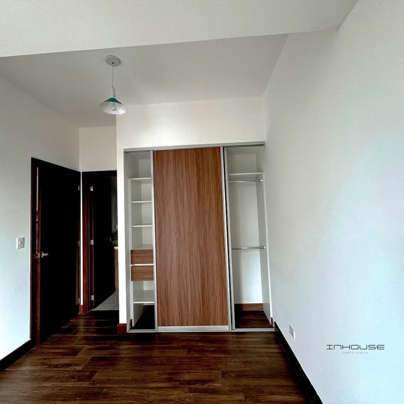 APARTAMENTO EN VENTA EN ZONA 14 EN NIVEL ALTO - 6