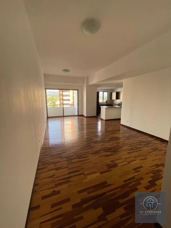 Apartamento en renta en edificio Torre Quattro, zona 14 - 1
