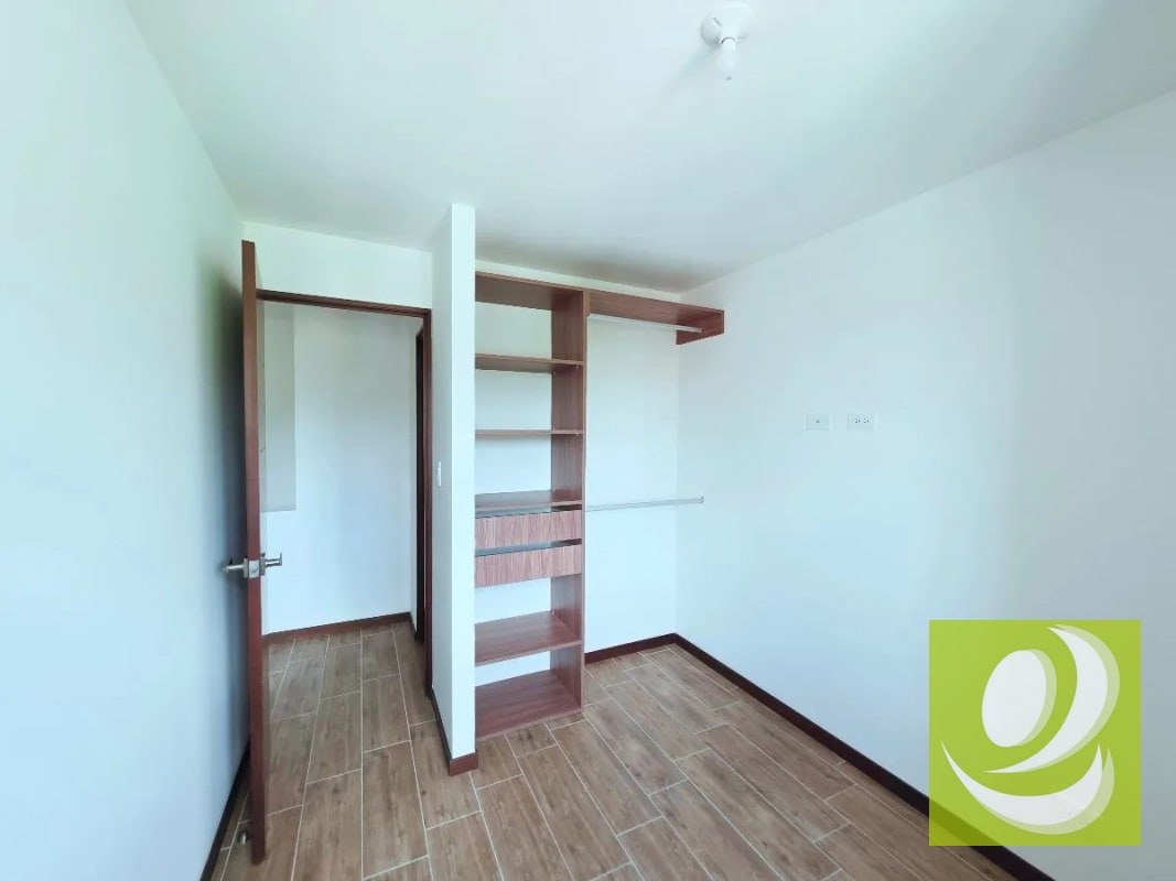 Apartamento de 2 Niveles en Venta Nuvó Naranjo Z4 Mixco - 11