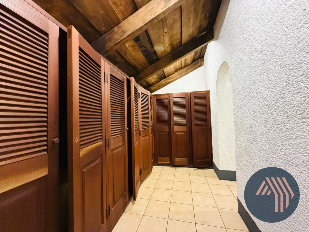 ALQUILER DE LINDA SUITE - PENSATIVO DE GRAVILEAS, ANTIGUA - 11