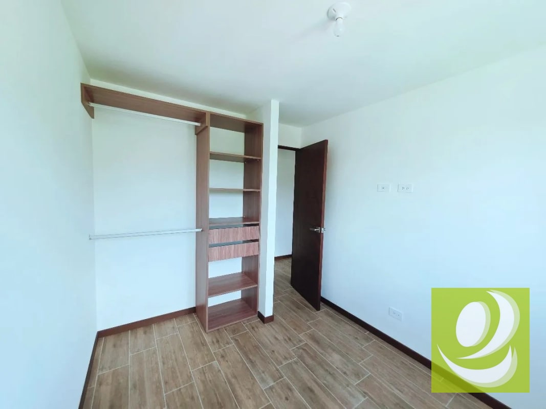 Apartamento de 2 Niveles en Venta Naranjo Z4 de Mixco - 4