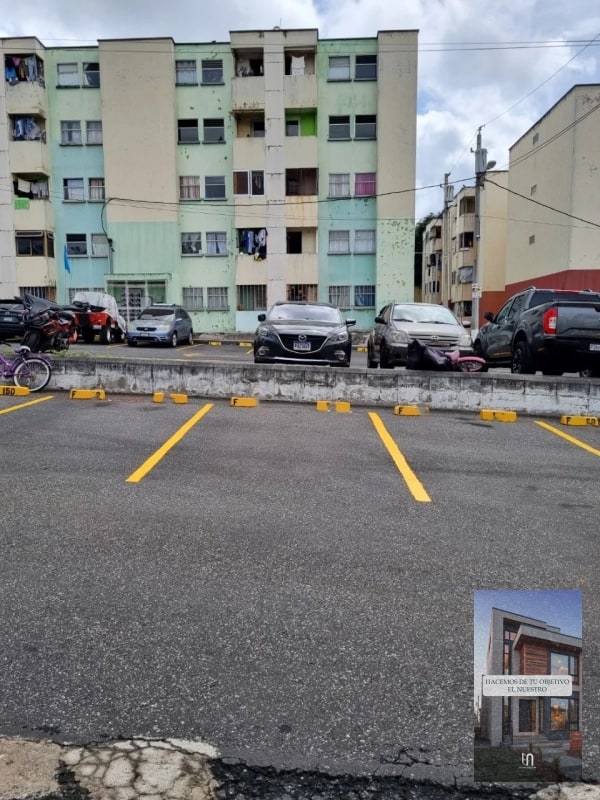 VENDO APARTAMENTO EN EL REFUGIO DE SAN RAFAEL ZONA 18 - 5