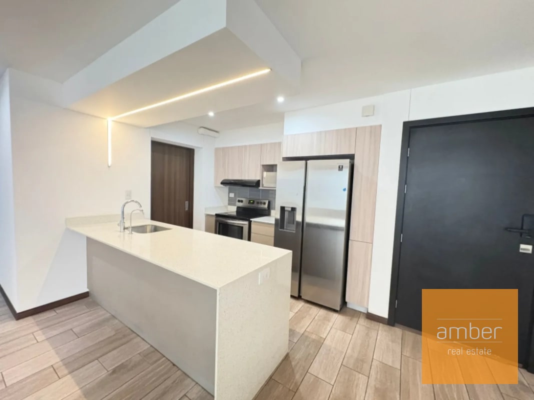Apartamento con jardín en San Isidro 2021, zona 16 - 12