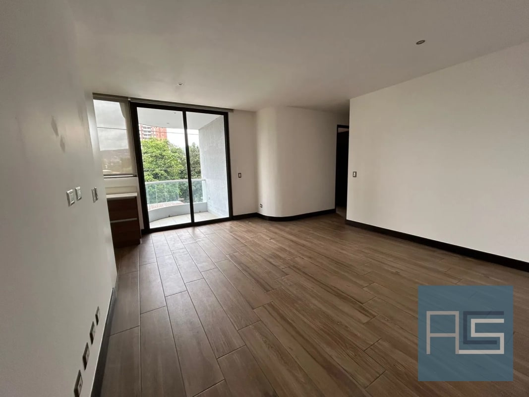 Apartamento en Venta, zona 10 cerca de Oakland Mall, La Estación, Diagonal 6 - 1