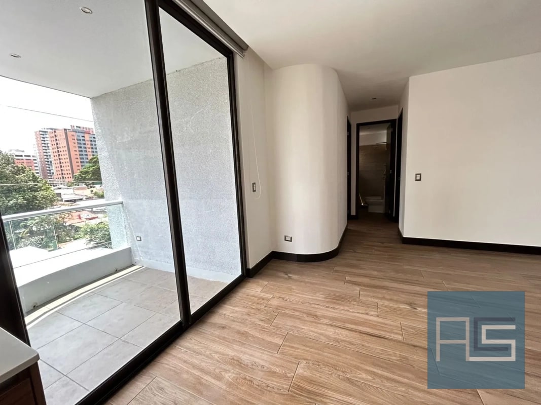 Apartamento en Venta, zona 10 cerca de Oakland Mall, La Estación, Diagonal 6 - 13