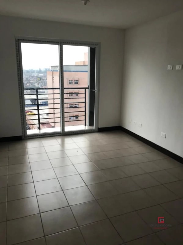 Venta apartamento Torre Martí zona 6 - 1