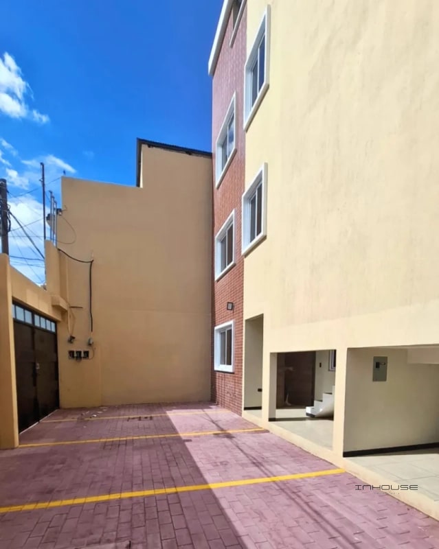 APARTAMENTO EN VENTA ZONA 5, SANTA ANA - 1