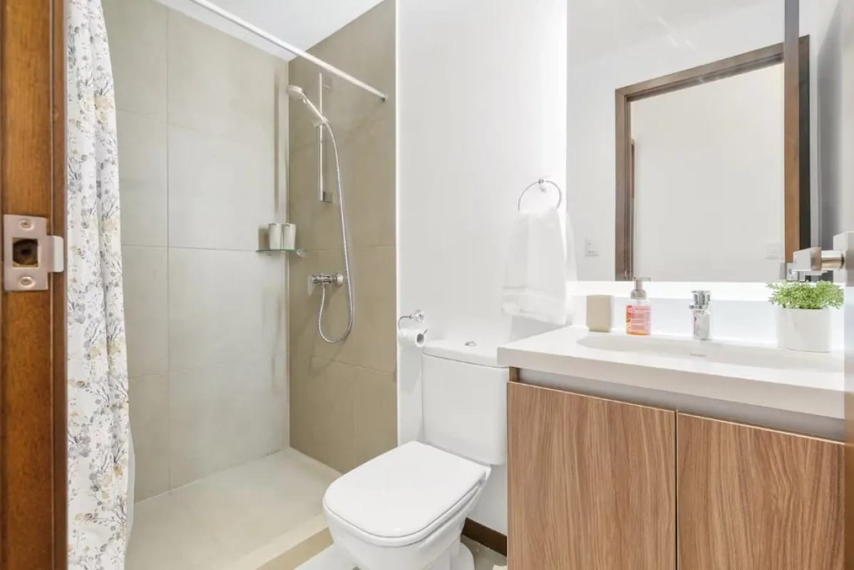 Apartamento en venta - PARA INVERSIONISTA - AMUEBLADO - Zona 10 — Apartamento en Venta en Brunelo, Zona 10, Guatemala, Ciudad — foto 12 de 17