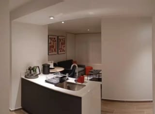 Apartamento en renta, amueblado y equipado en Parque Mateo, zona 7 — Apartamento en Alquiler en Parque Mateo, Zona 7, Guatemala, Ciudad — miniatura 3 de 13