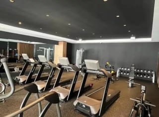 Apartamento en renta, amueblado y equipado en Parque Mateo, zona 7 — Apartamento en Alquiler en Parque Mateo, Zona 7, Guatemala, Ciudad — miniatura 10 de 13