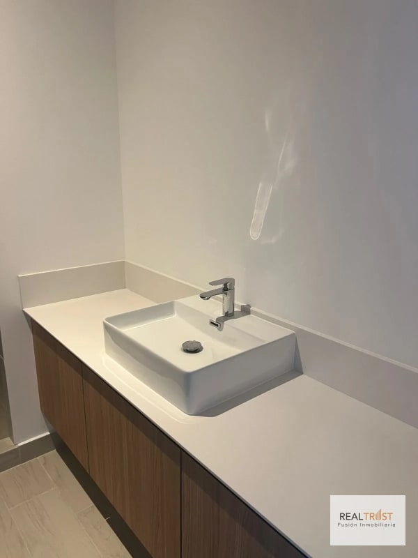 Apartamento en renta Spazio zona 15 - 13