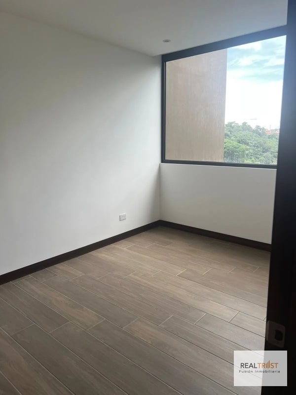 Apartamento en renta Spazio zona 15 - 10