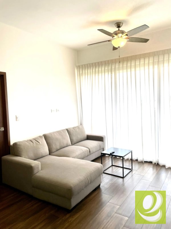 APARTAMENTO AMUEBLADO EN RENTA EN EDIFICIO DE ZONA 10 - 4