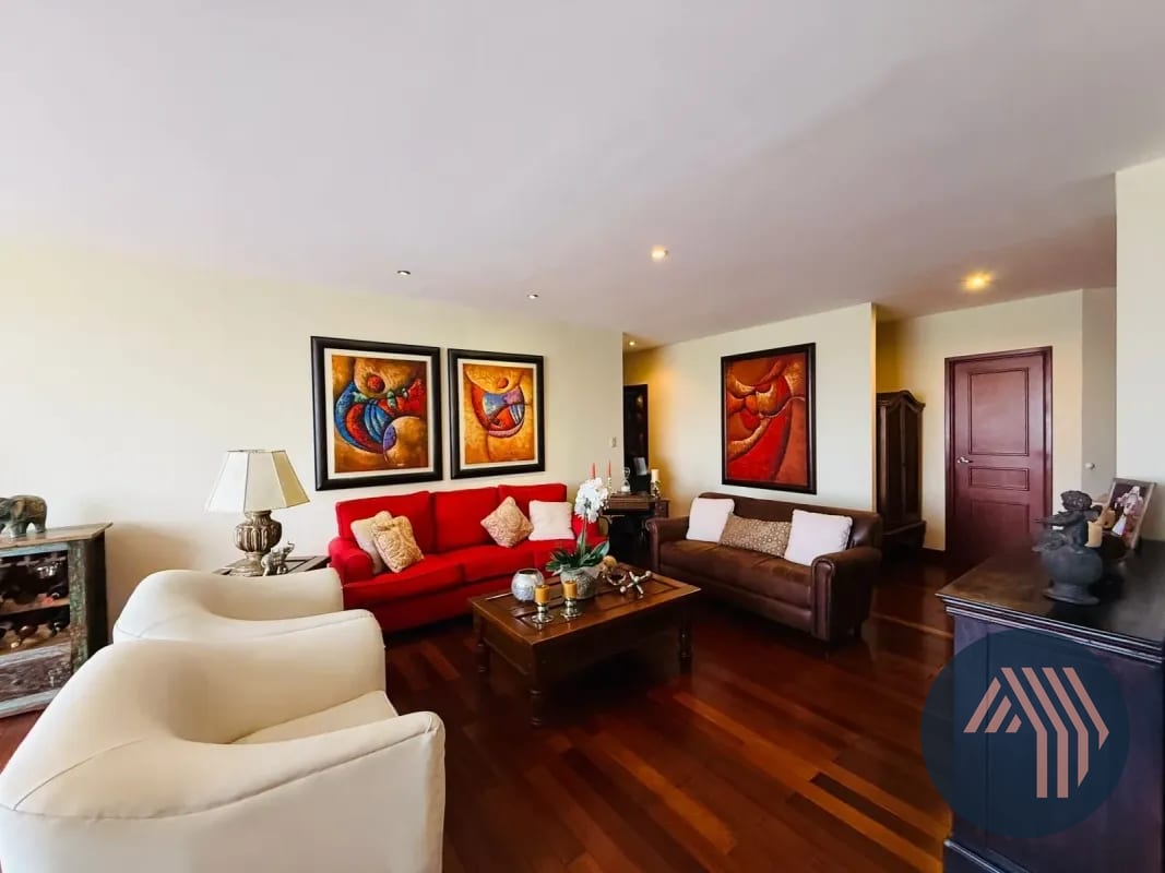 VENTA DE CÉNTRICO Y AMPLIO APARTAMENTO - BENEVENTO, ZONA 14 — Apartamento en Venta en Benevento, Zona 14, Guatemala, Ciudad — foto 13 de 17