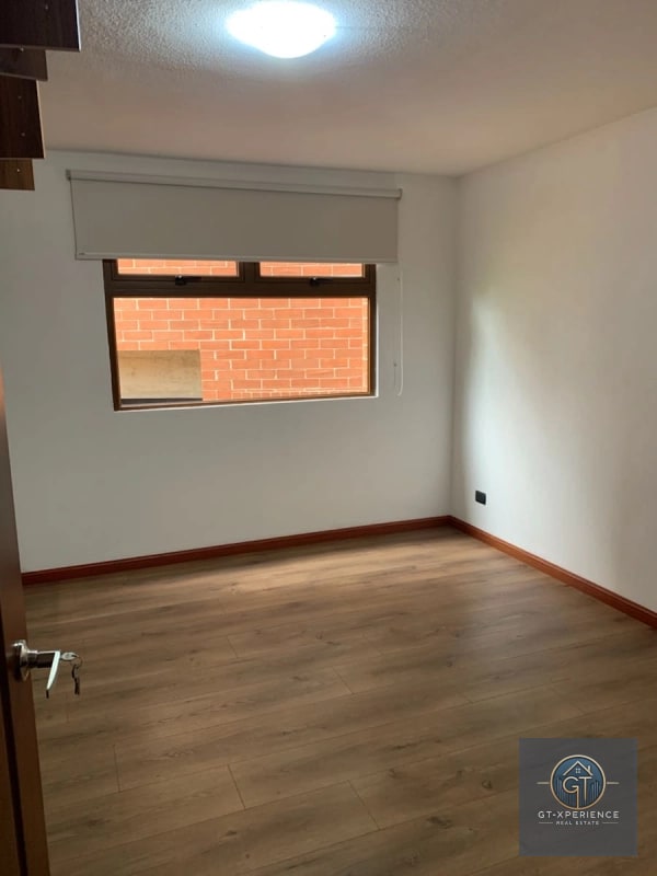 Lindo y amplio apartamento en La Montaña, zona 16 - 3
