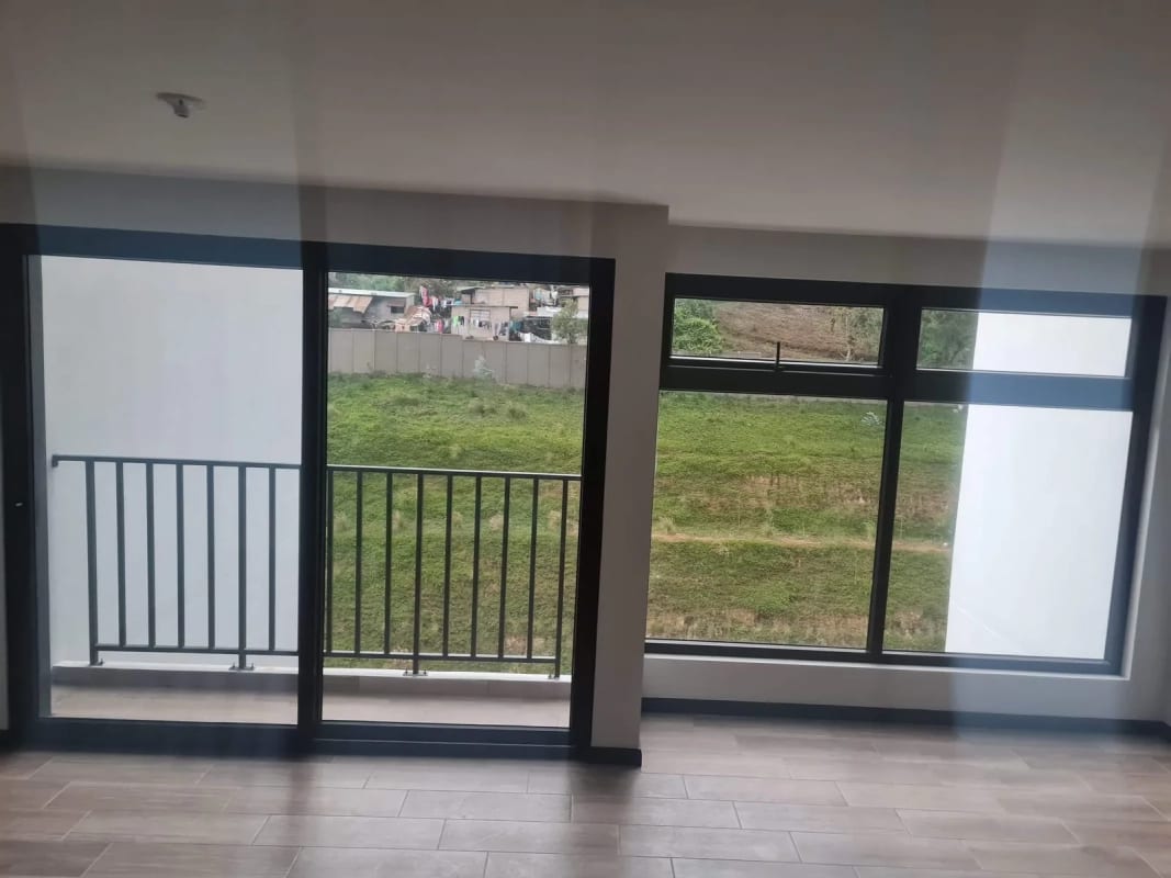 Apartamento en VENTA! NAGANO zona 16 — Apartamento en Venta en Zona 16, Guatemala, Ciudad — foto 3 de 17