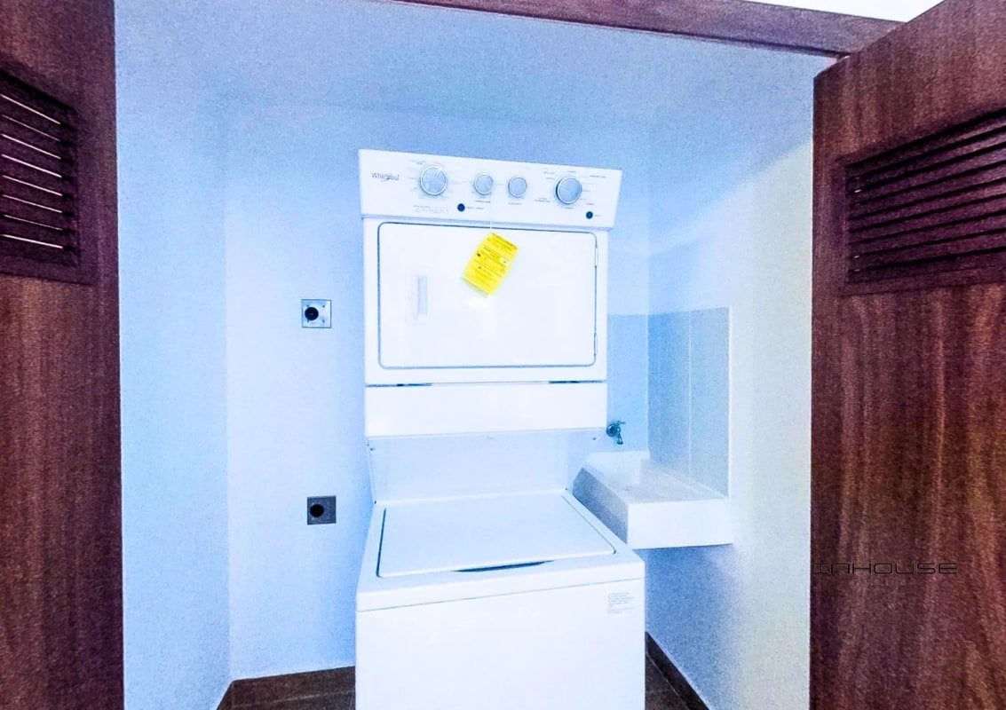 APARTAMENTO EN VENTA ZONA 4 EN PLANOS - 6