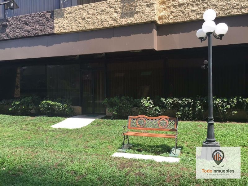 Apartamento Amueblado de 198 m2 en Renta en Milenia - 3