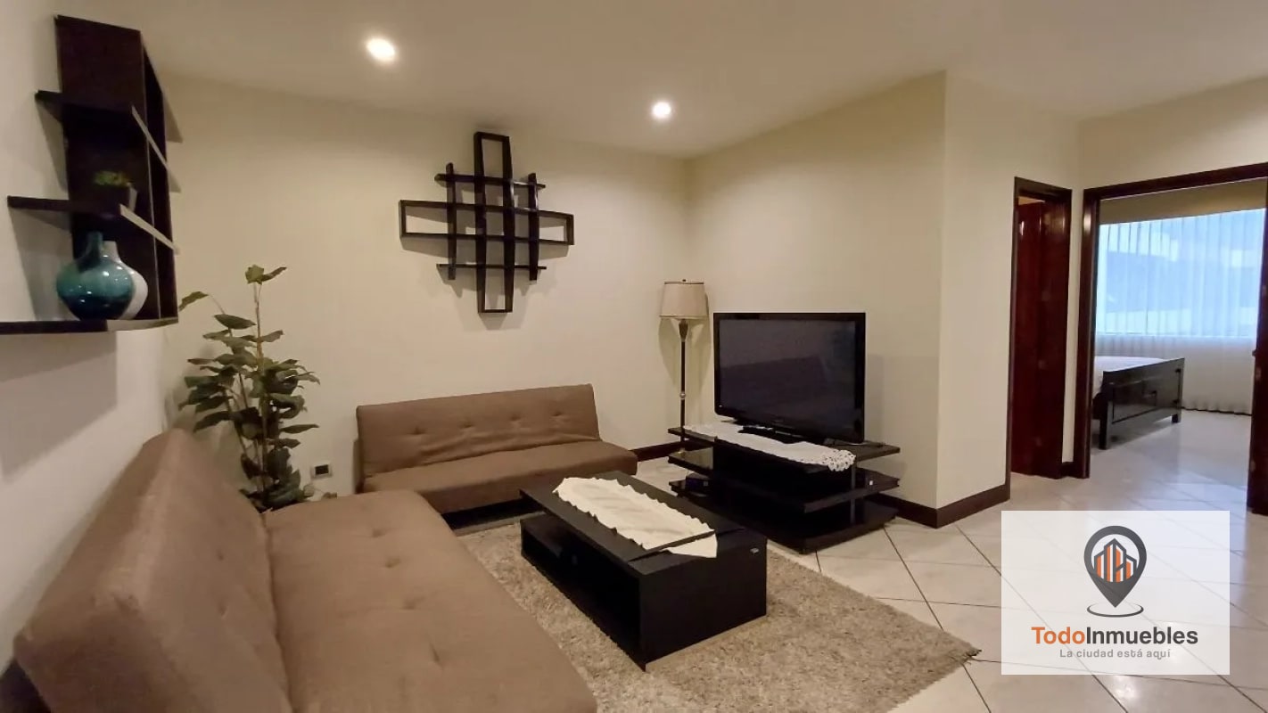 Apartamento Amueblado de 198 m2 en Renta en Milenia - 9