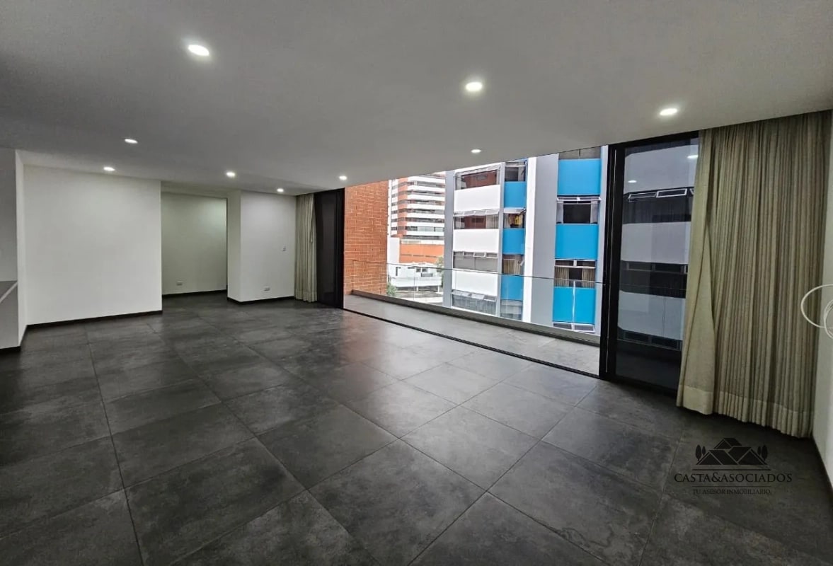 APARTAMENTO EN VENTA ZONA 14 - 1