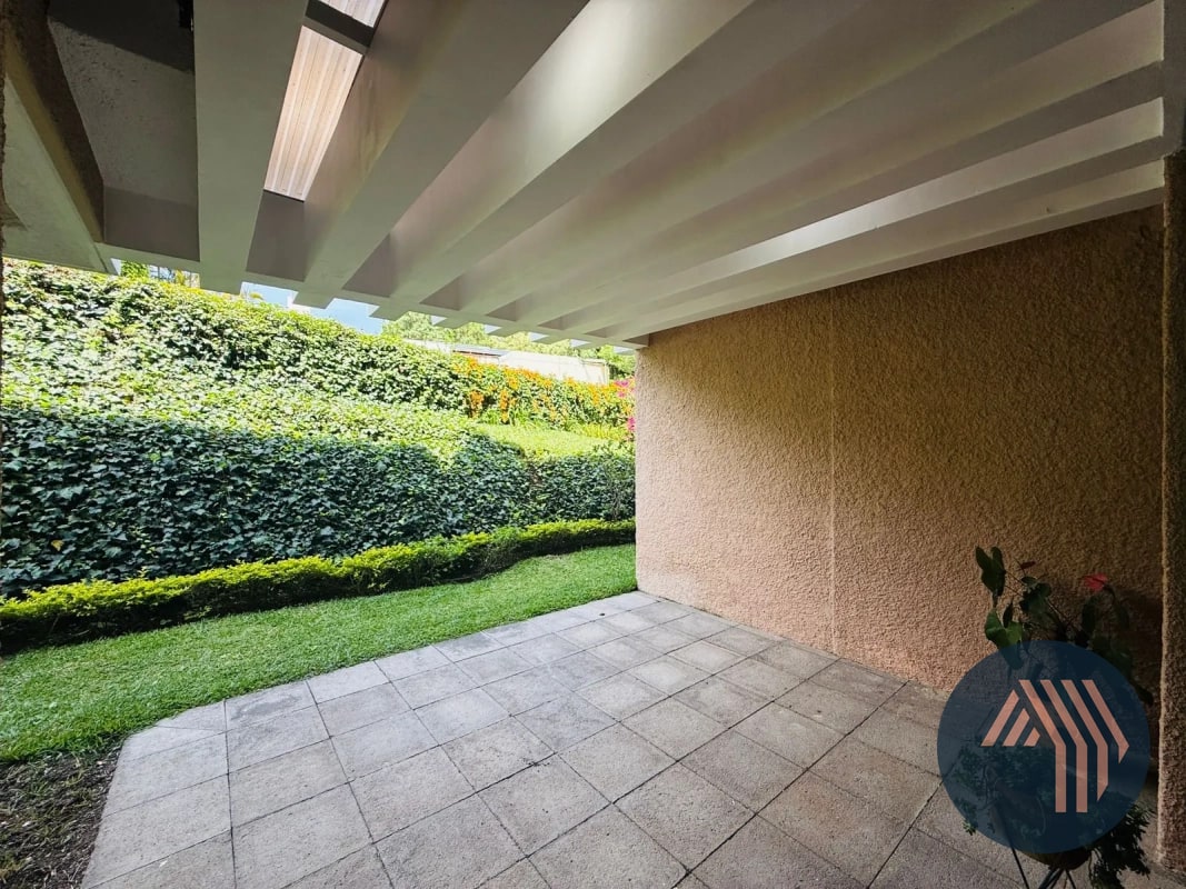 ALQUILER DE APTO. TIPO TOWNHOUSE - LA SOLANA, ZONA 15 - 5