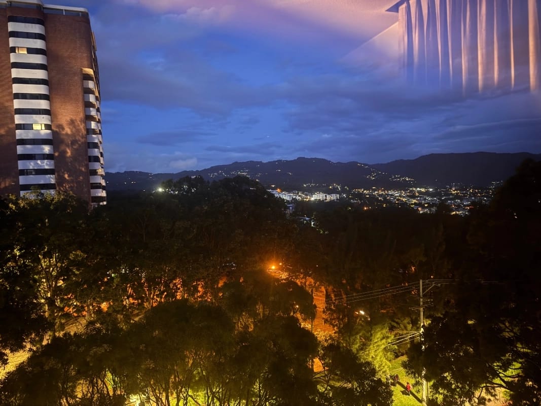 ALQUILER apartamento Villa Vistana Zona 14 — Apartamento en Alquiler en Villa Vistana, Zona 14, Guatemala, Ciudad — foto 8 de 12