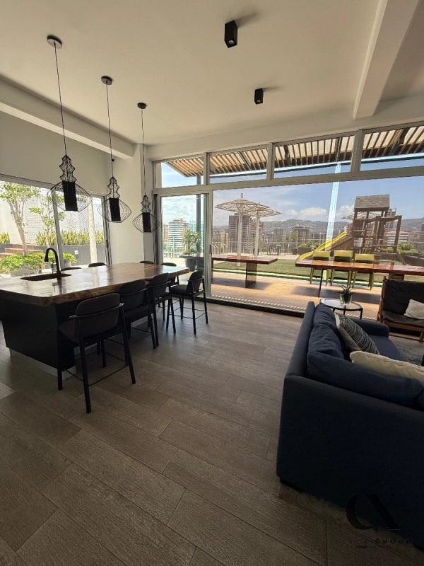Apartamento tipo Estudio zona 13 - 10