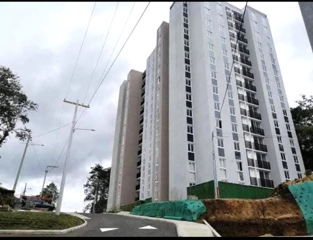 APARTAMENTO EN VENTA ZONA 10 DE MIXCO - 1