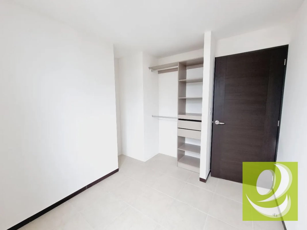 Vendo Apartamento en Parque San Jorge zona 11 - 2