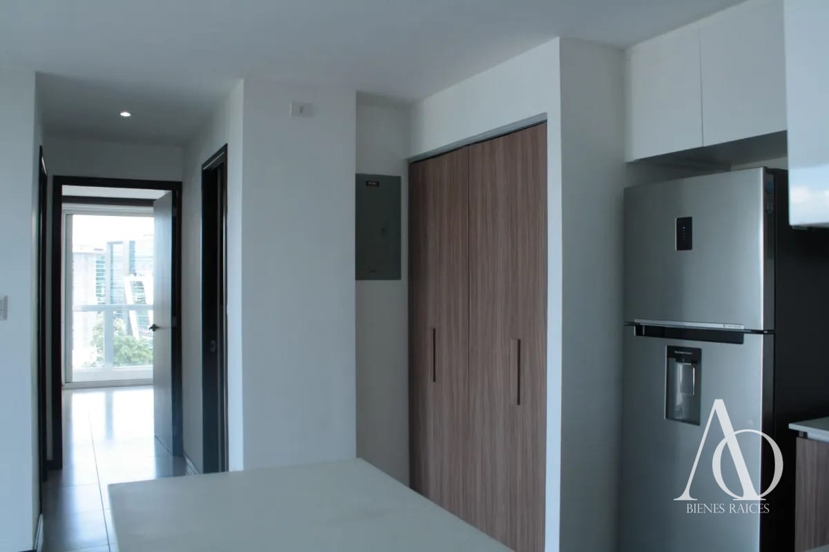 Apartamento en Alquiler / Venta  Edificio Telia, zona 15 VH2 N9 / EN DIRECTO 2025 02 — Apartamento en Venta en Telia, Zona 15, Guatemala, Ciudad — foto 3 de 7