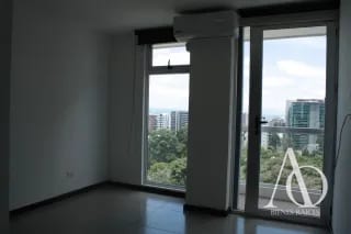Apartamento en Alquiler / Venta  Edificio Telia, zona 15 VH2 N9 / EN DIRECTO 2025 02 — Apartamento en Venta en Telia, Zona 15, Guatemala, Ciudad — miniatura 6 de 7